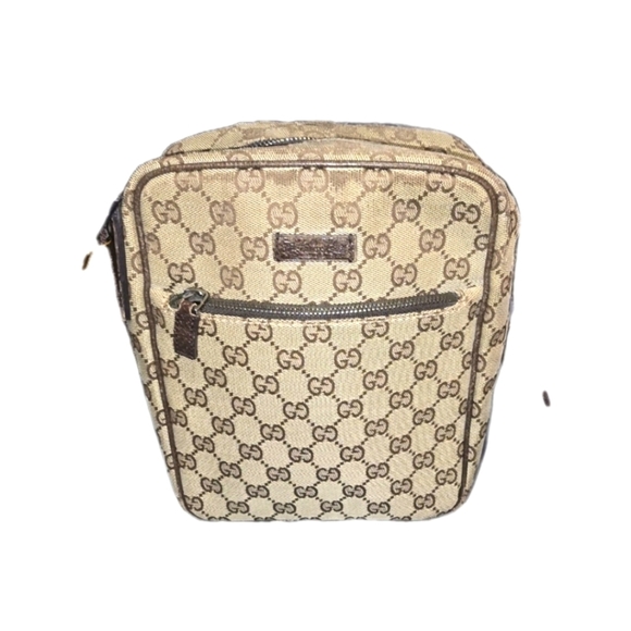 Authentic Vintage Gucci Beige Monogram Crossbody Bag - Picture 2 of 10